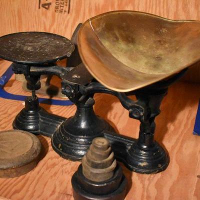 Lot B-282:  Antique Scale