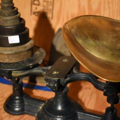 Lot B-282:  Antique Scale