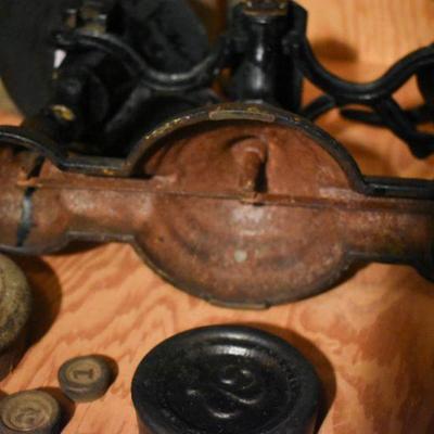 Lot B-282:  Antique Scale