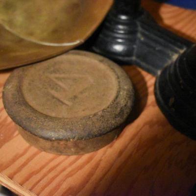 Lot B-282:  Antique Scale