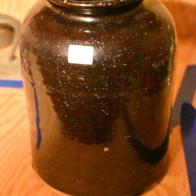 Lot B-283: Crock