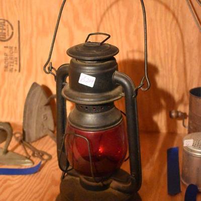 Lot B-284:  Vintage Lantern