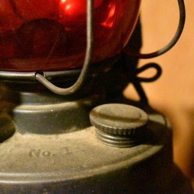 Lot B-284:  Vintage Lantern