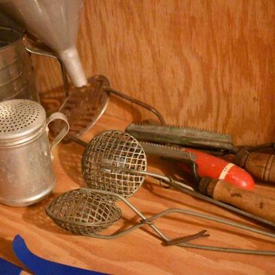 Lot B-290:  Vintage Kitchen