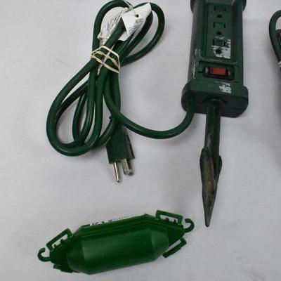Outdoor Lighting Accessories: Extension Cords, Stakes, Timers, etc