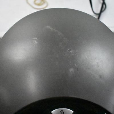 Lasko Oscillating Fan w/ Remote. Cosmetic Damage. Works