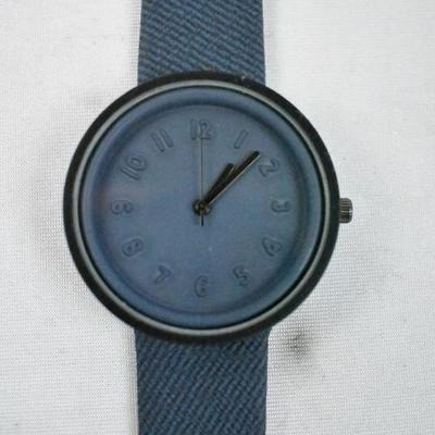 3 Blue Watches - New