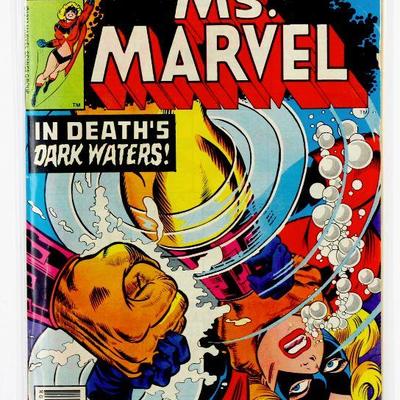 MS. MARVEL #8 Bronze Age Comic Book 1977 Marvel Comics FN