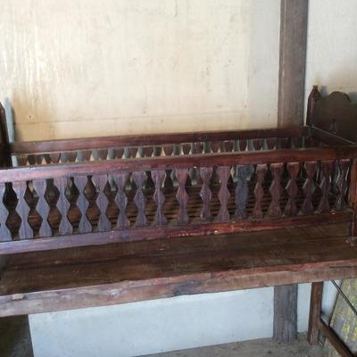 Antique Twin Crib