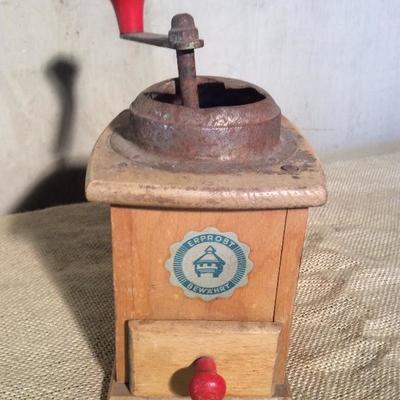 Vintage ER Probst BEWARHT Coffee Grinder