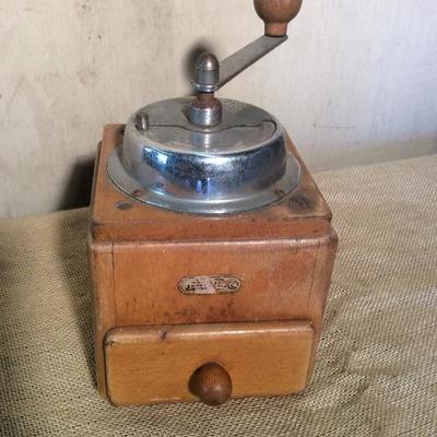Vinatge Coffee Grinder