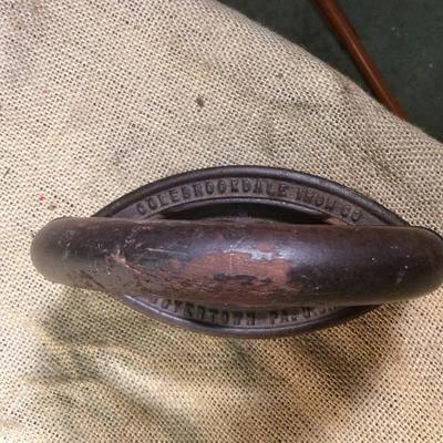 Antique Sad Iron. Colebrookdale Iron Co.
