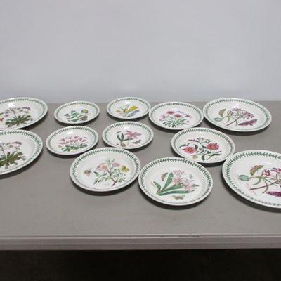 Lot 3 - Botanic Garden Potmeiron Plates