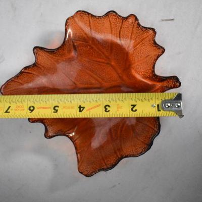 3 Piece Fall Decor: Fake Leaves, Leaf Glass Tray, Scarecrow Flag