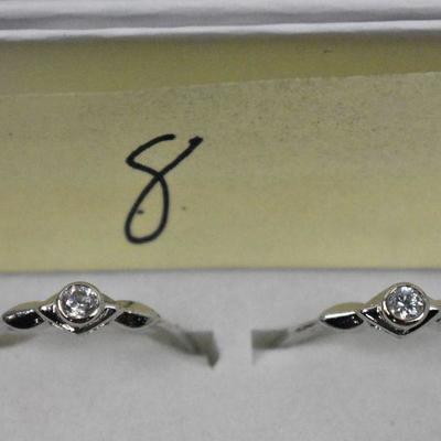 Qty 6 Costume Jewelry Rings size 8 - New