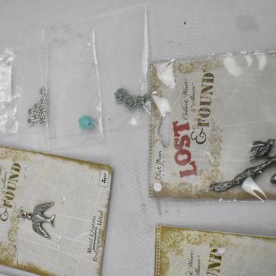 Misc Jewelry Making Supplies, Including 2 Christmas Theme Charms
