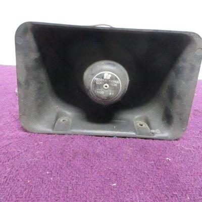 Lot 23 - Federal Signal 100 Watt Siren Speaker Model: TS100 Series A2