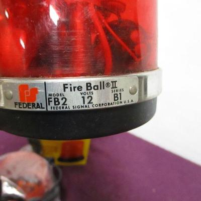 Lot 24 - Federal Signal Fire ball II Model FB2 Series B1 