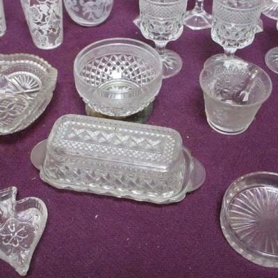 Lot 25 - Large Lot Of Formed & Cut Glass