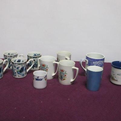 Lot 30 - Lot Of Coffee Tea Mugs