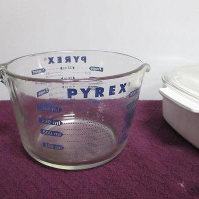 Lot 34 - Pyrex Corningware & Glass Items