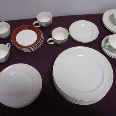 Lot 37 - Mixed Lot Of Cups & Dishes
