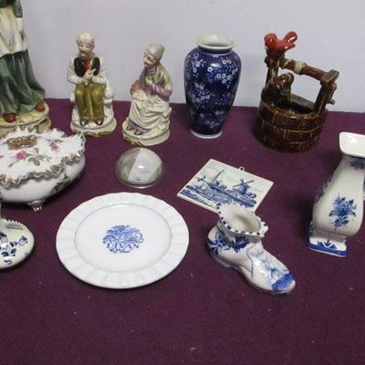 Lot 38 - Ceramic Porcelain Collection 