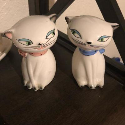 Vintage MCM Kitchen Siamese Cats S/P Shakers