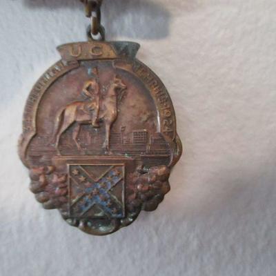 Lot 50 - 1924 UCV 34th Reunion Medal - Memphis Tennessee TN