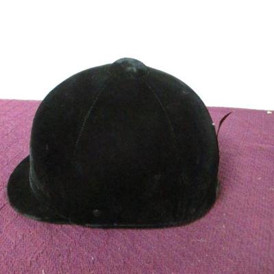 Lot 52 - Riding Helmet