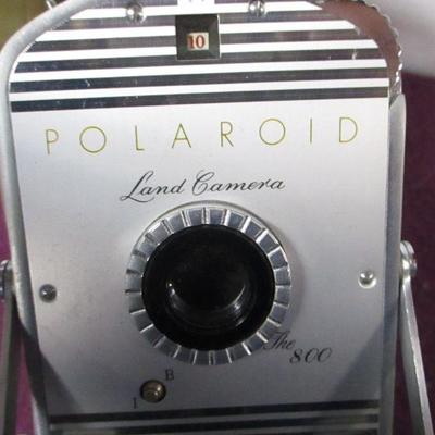 Lot 58 - Polaroid Land Camera 800