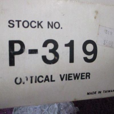 Lot 70 - P-319 Optical Viewer