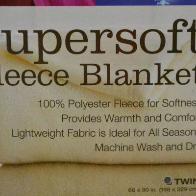 Martex Super Soft Fleece Blanket, Twin Linen - New