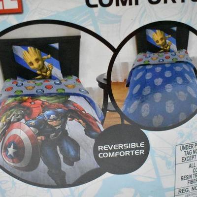 Marvel Reversible Twin/Full Comforter Set - New