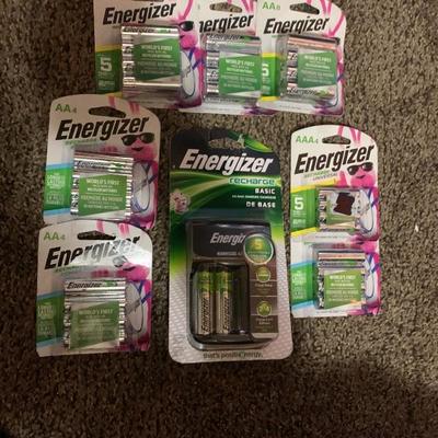 8 ok lot of Energizer Rechargeable Batteries with Charger
