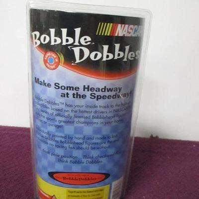 Lot 69 - Mark Martin Bobble Dobbles NASCAR