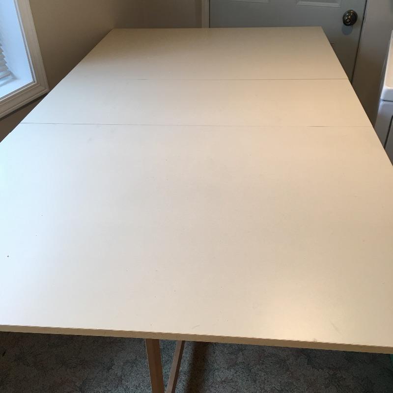Lot 225 Folding Quilting Table