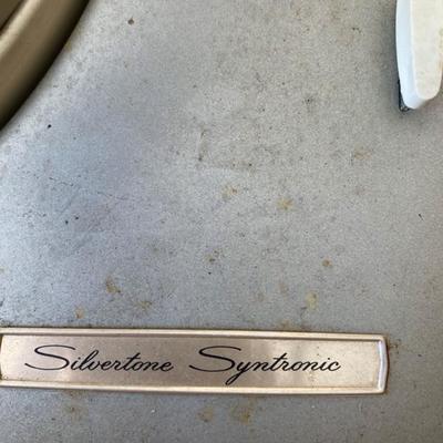 Lot 6 Silvertone Syntronic Turn Table in case