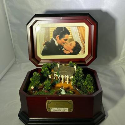 Lot 29 Gone with the Wind Music Box