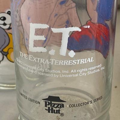 Lot 38 ET Collectors Edition Glasses set from Pizza Hut (4)