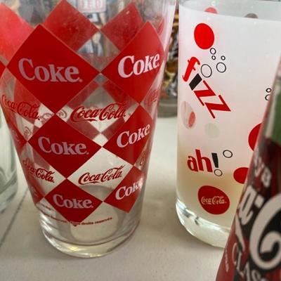 Lot 46 Coca Cola Collectors Glasses Misc (8)