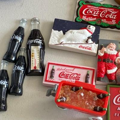 Lot 74 Coca Cola Magnets (lot)
