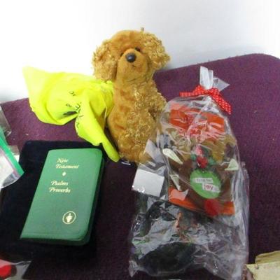 Lot 153 - Box Lot Of Misc Items