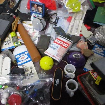 Lot 153 - Box Lot Of Misc Items