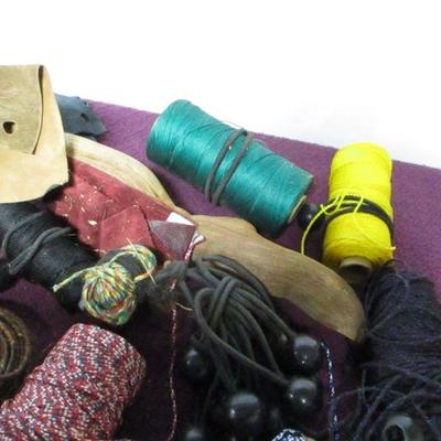 Lot 155 - Craft Items