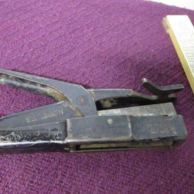 Lot 156 - Outdoor Items & Tools - Amprobe