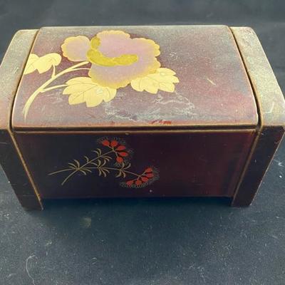 Lot 168 Jewelry Boxes (2)