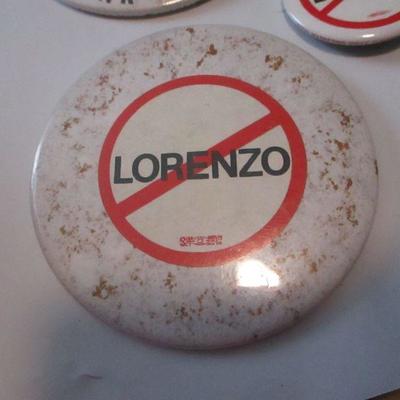 Lot 202 - Frank Lorenzo Buttons