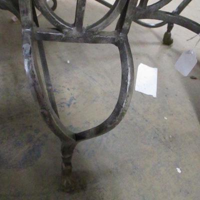 Lot 173 - Coffee Table 
