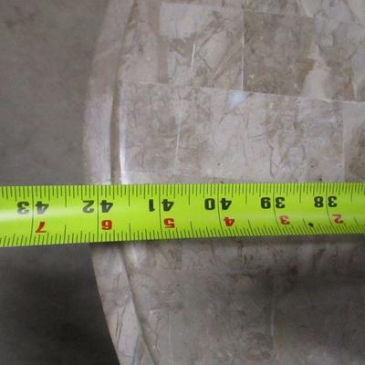 Lot 173 - Coffee Table 